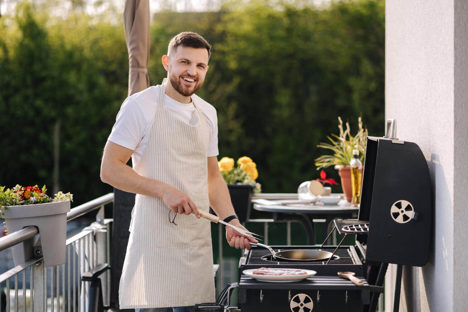 co musi mieć grill gazowy